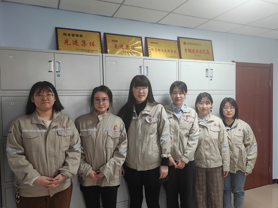 財務管理部  2023年集團公司巾幗建功示范崗 (5).jpg